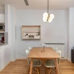 Flateli Nord Apartmán Girona