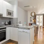 Flateli Nord Apartmán Girona