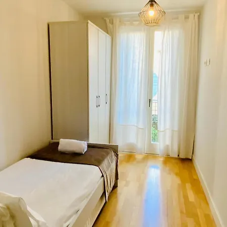 Flateli Nord Apartamento *
