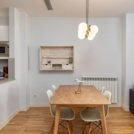 Flateli Nord Apartman Girona